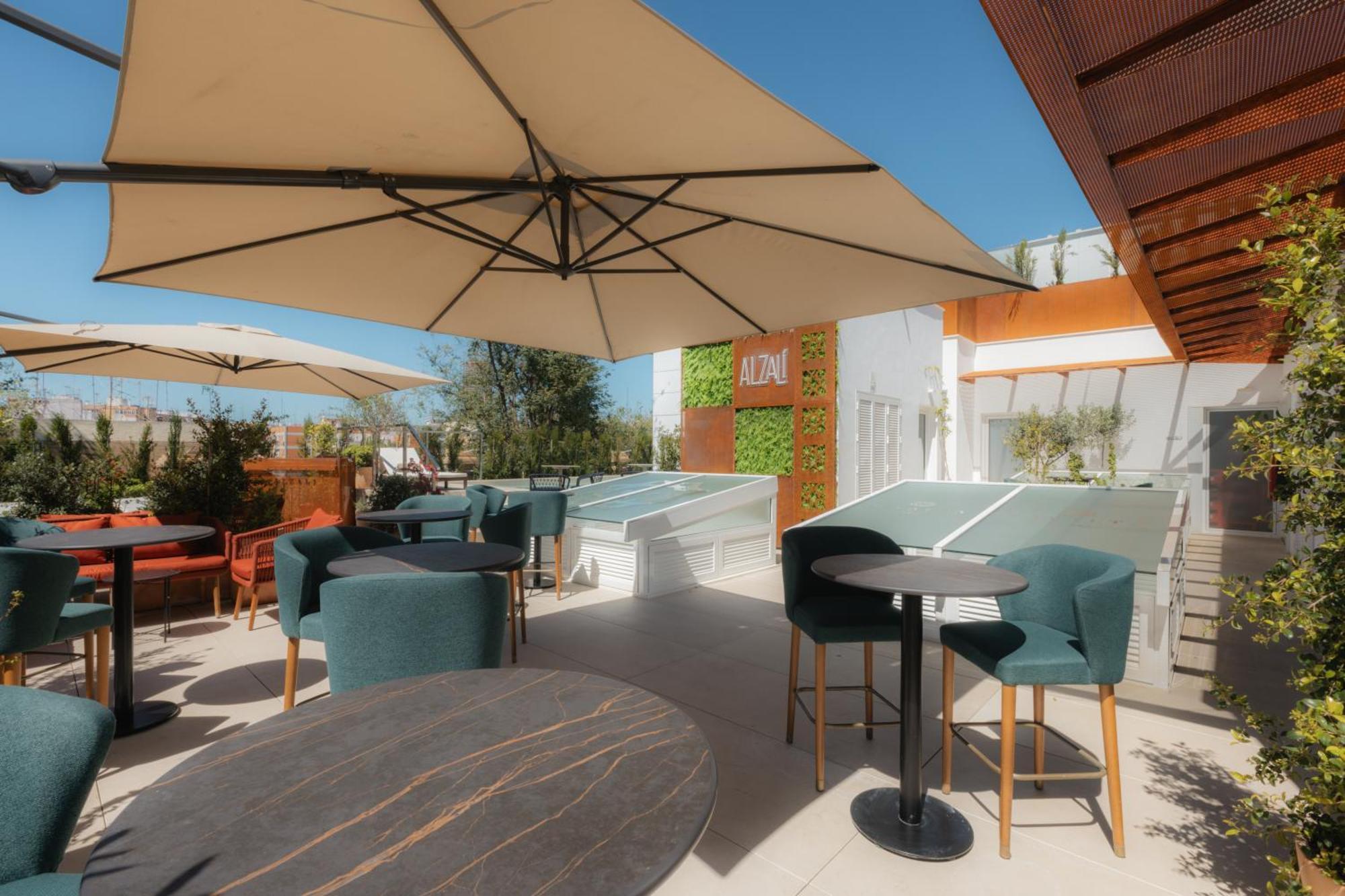 Cavalta Boutique Hotel - Small Luxuy Hotels Séville Extérieur photo